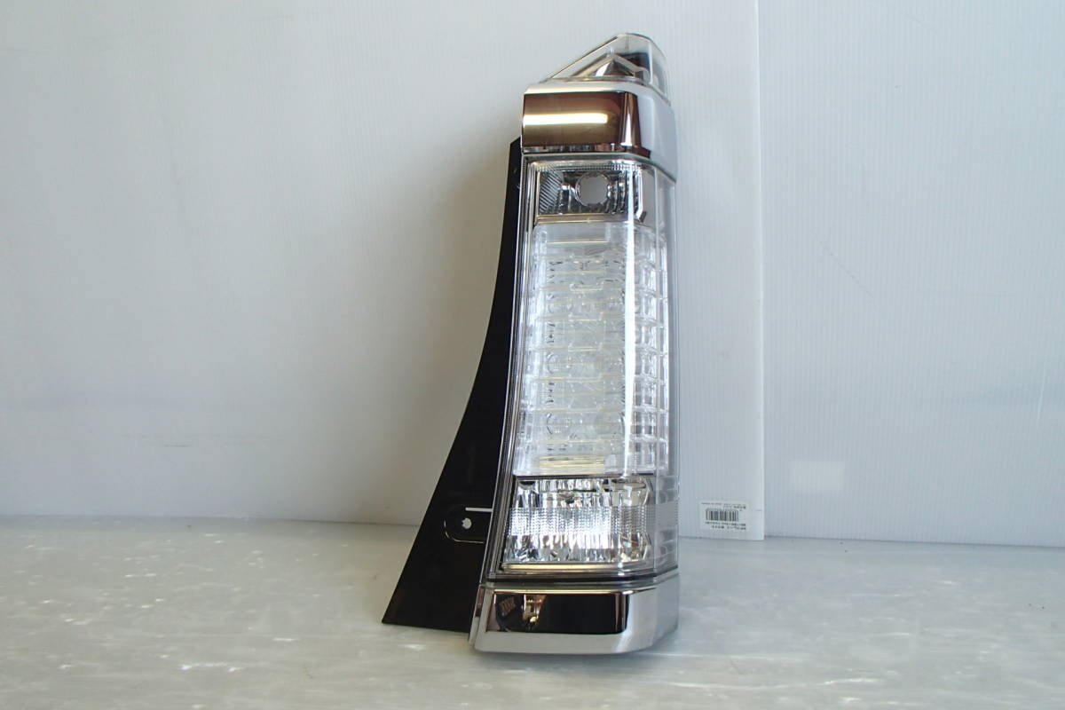LED OK】JF1/JF2 N-BOX エヌボックス スラッシュ / 純正 LED 右 テール 