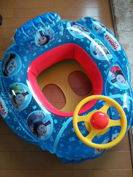 トーマス 浮き輪 ベビーボート 75cm ハンドル 1歳半 浮き輪 浮き具 売買されたオークション情報 Yahooの商品情報をアーカイブ公開 オークファン Aucfan Com