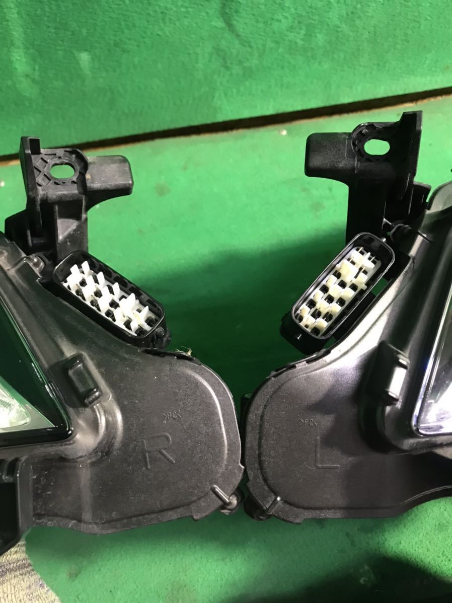 レクサス USF40 LS460 後期 純正 HID 左右 ヘッドライト KOITO 50-131