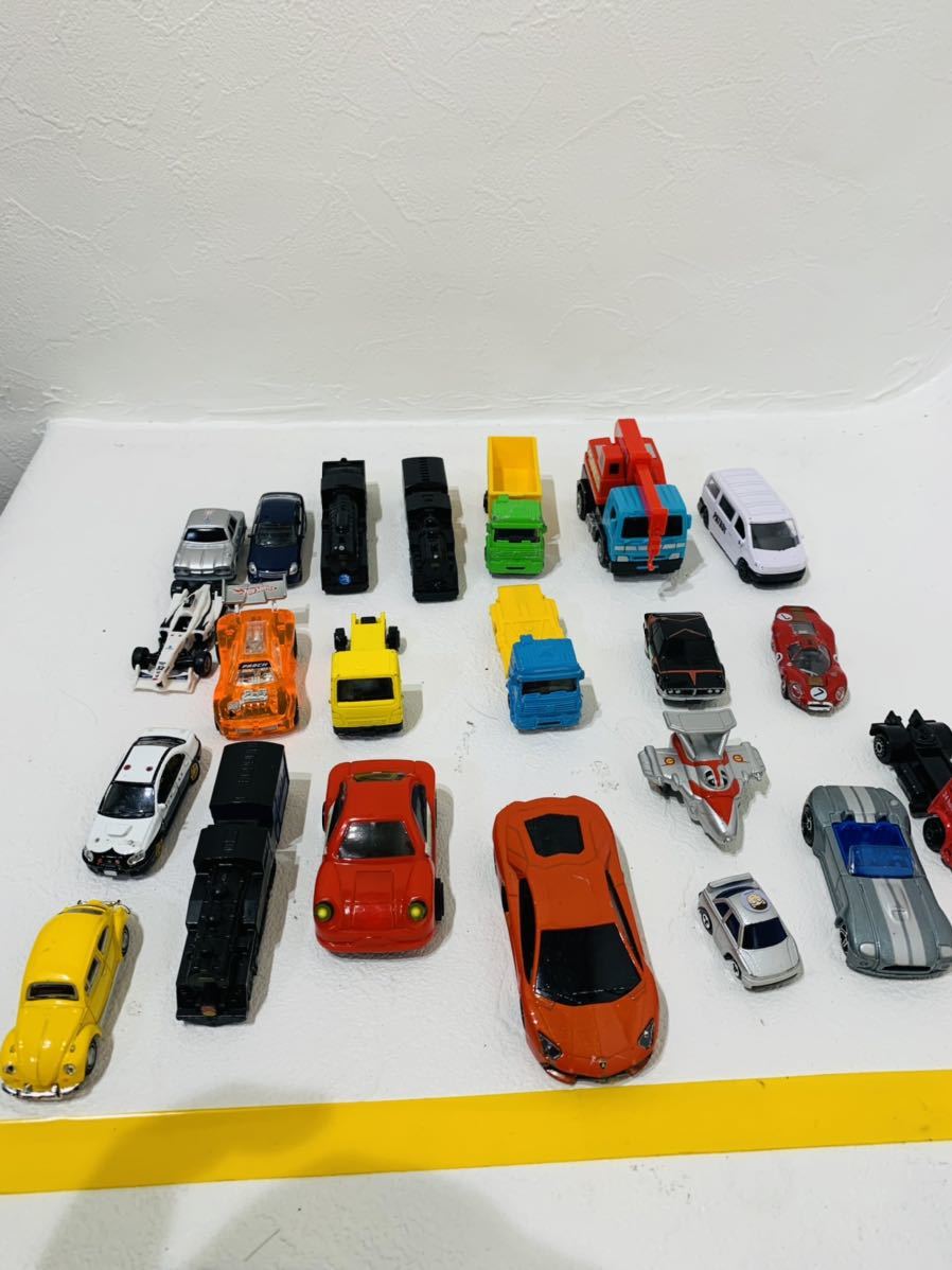 ミニカー 60台セット、パーキングセット TOMY38台 その他22台 まとめ