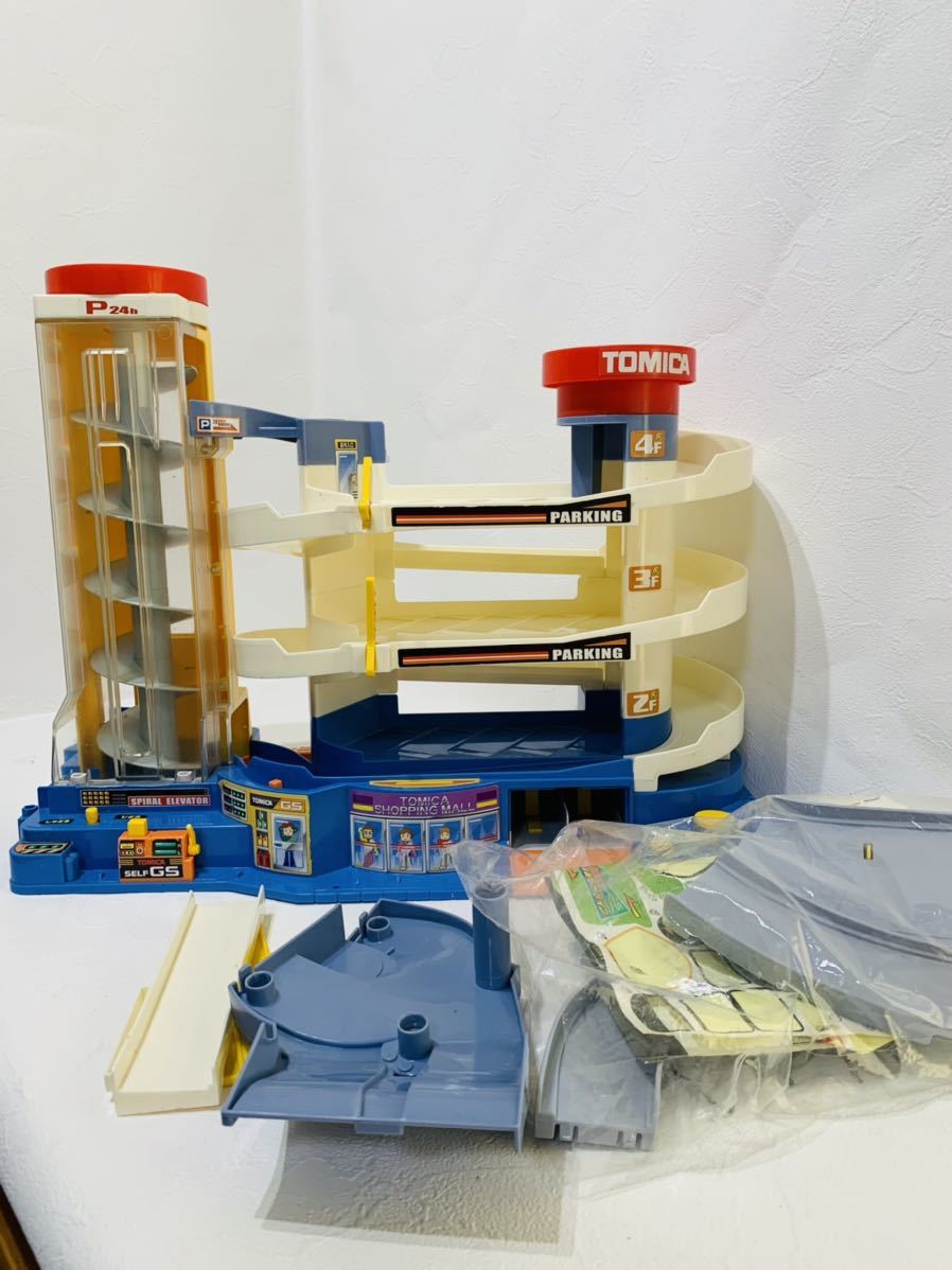ミニカー 60台セット、パーキングセット TOMY38台 その他22台 まとめ