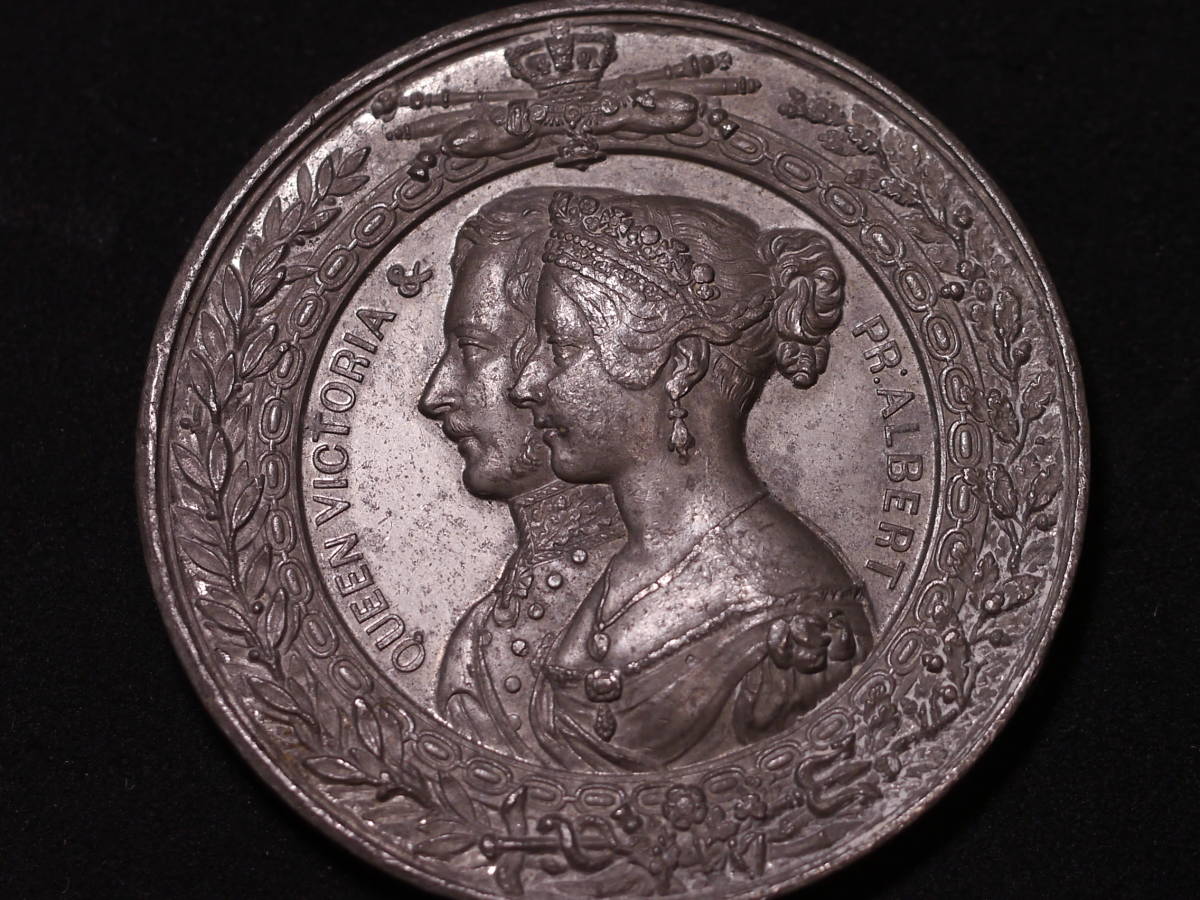 1851 イギリス ゴシック ヴィクトリア女王 ロンドン 大型 レア メダル イギリス 1851年 | メダル JCC 1851年ヴィクトリア女王＆アルバート公