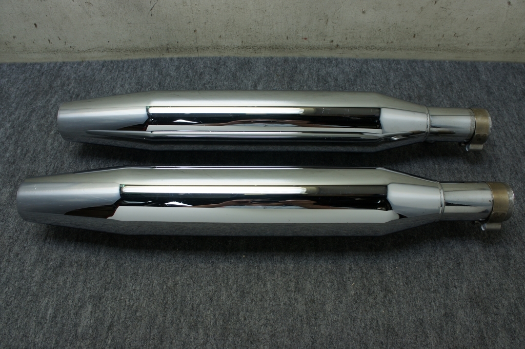XL1200X/883/V/N/R/L/C スポーツスター北米仕様マフラー 64842-04