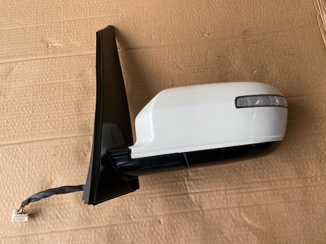  エリシオン RR1 純正 ドアミラー左 B4031 X(ドアミラー)｜売買されたオークション情報、yahooの商品情報をアーカイブ公開 - オークファン ホンダ用