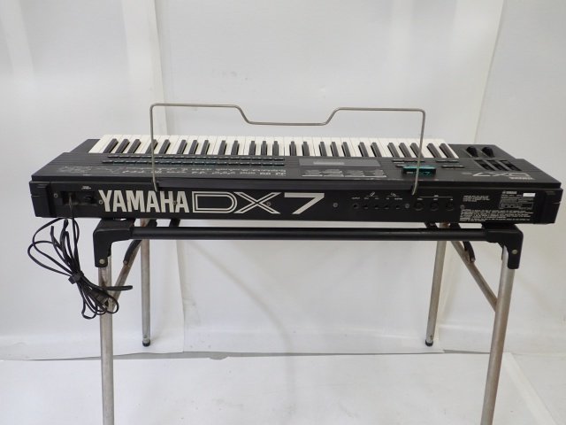 YAMAHA DX7s ヤマハ 61鍵 シンセサイザー キーボード KS10 パワード