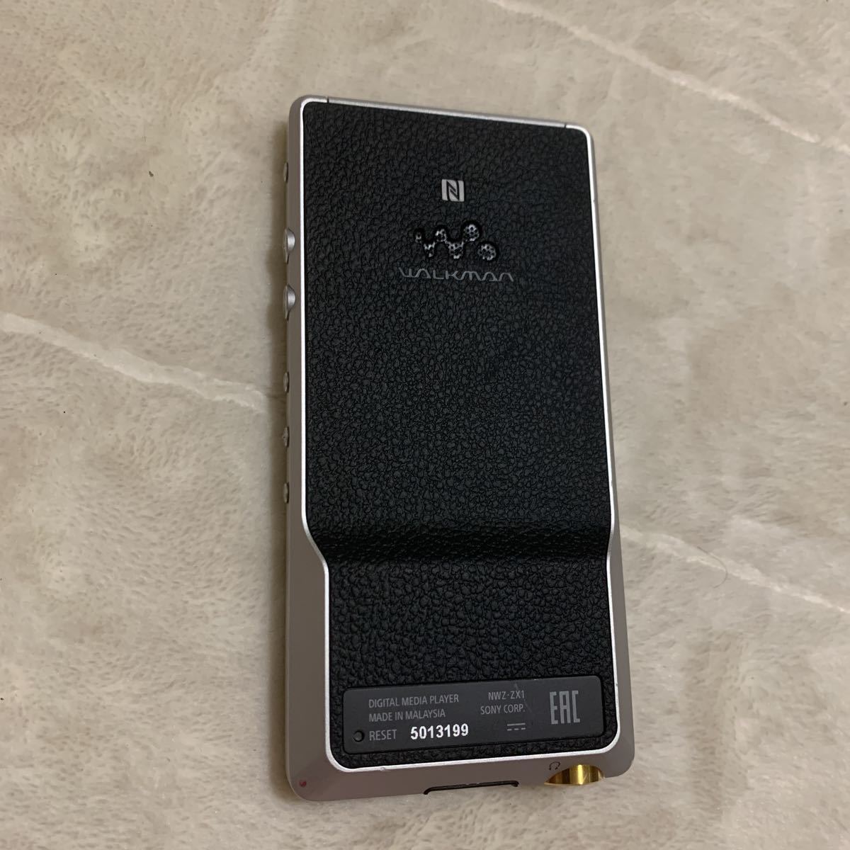 ソニー ウォークマン シルバー 128GB NW-ZX1 SONY NW-ZX1 デジタル 