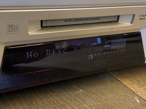 ジャンク品 SONY MDデッキ MDS-JE770 MDプレーヤー ミニディスクデッキ
