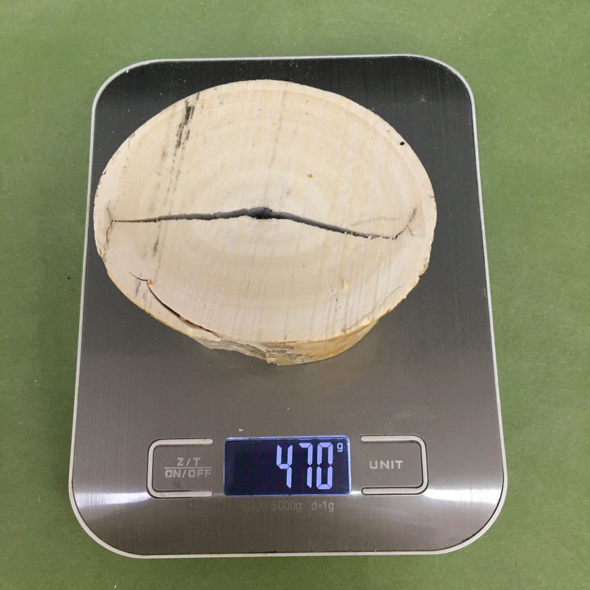 象牙風 象牙色 端材 素材　　470g 送料無料 623-in013