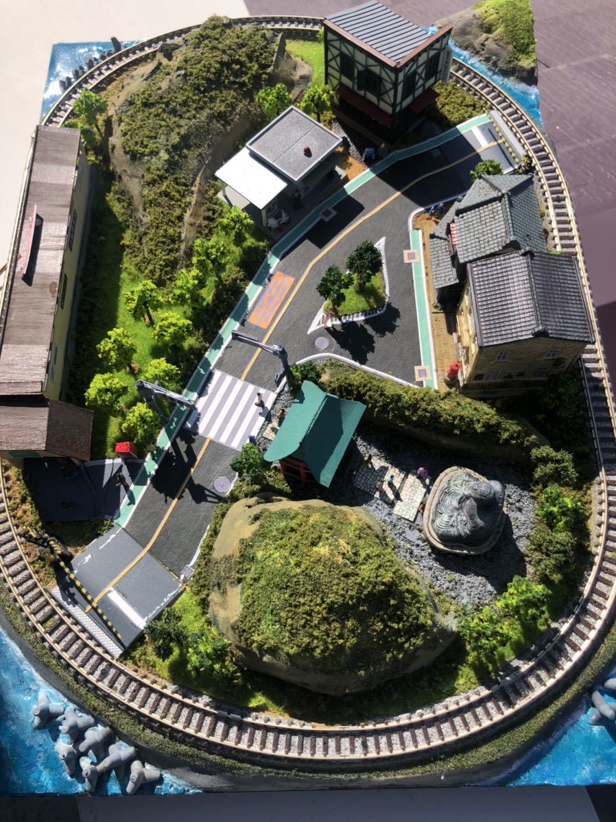 Nゲージレイアウト江ノ電海辺の風景(電気機関車)｜売買された