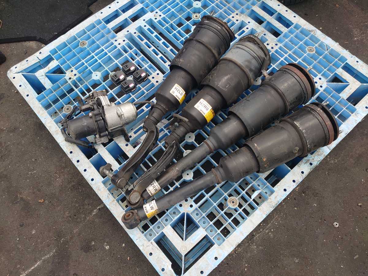 品質保証，豊富な 純正 エアサス サスペンション 一台分セット 中期 レクサス LS600h UVF45 2UR 検 SNK0144 UVF45 ハイブリッド USF40 1UR(サスペンションキット（一式）)｜売買されたオークション情報、yahooの商品情報を サスペンションキット（一式）