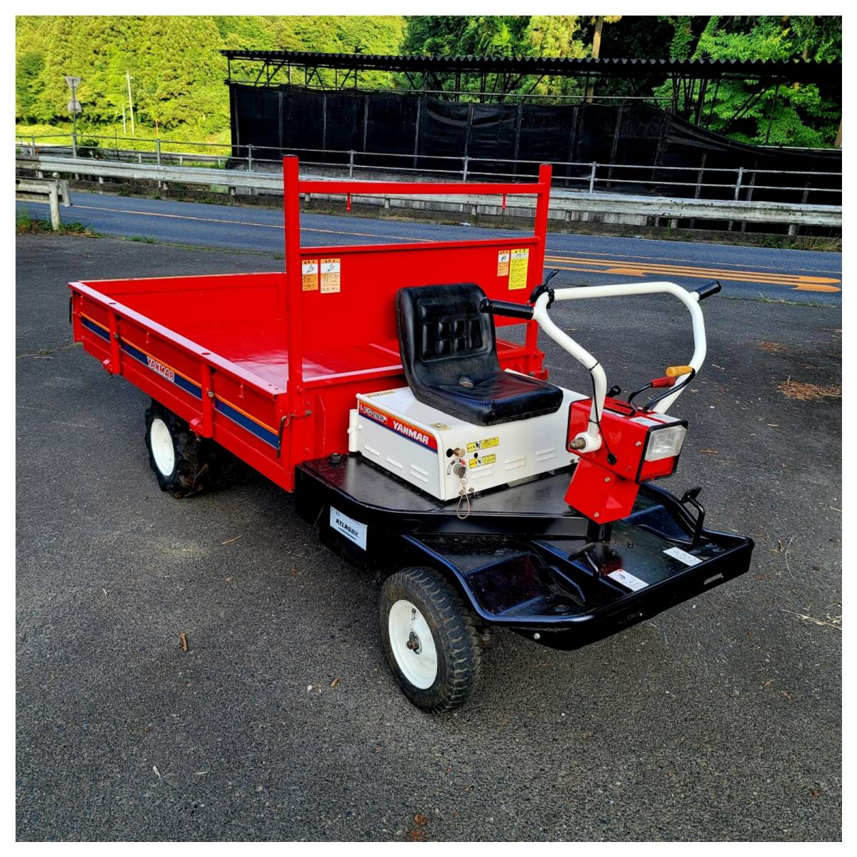 ヤンマー YANMAR FG182 運搬車 ガソリン 3速 500KG 中古 茨城県(建設