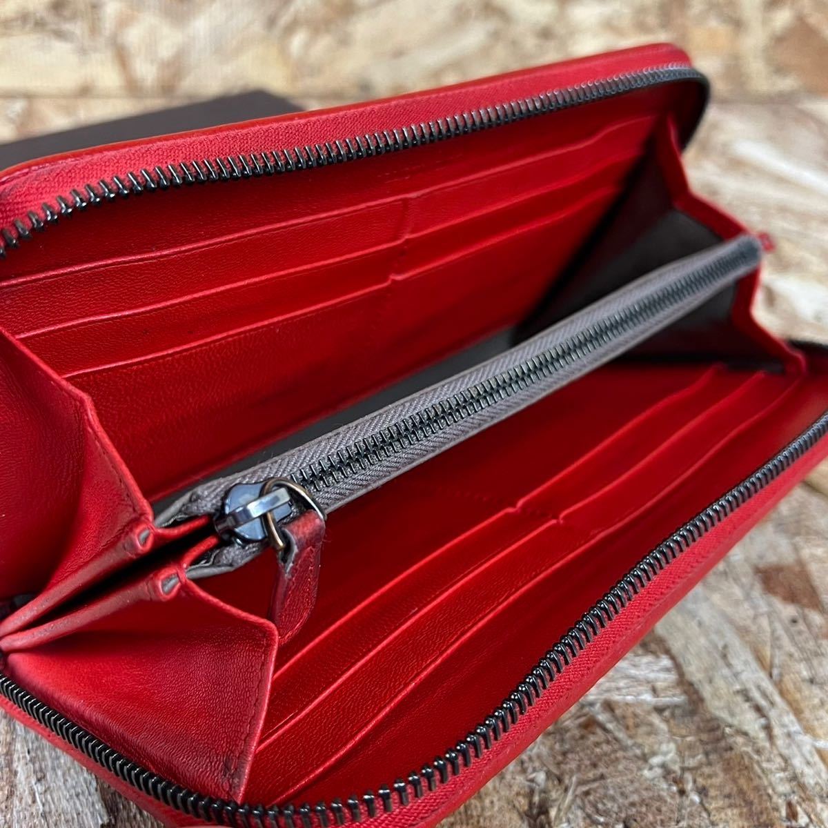1円《稀少カラー》BOTTEGA VENETA ボッテガヴェネタ 長財布 イントレ