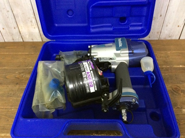 AN622 マキタ 65mm ケース付 中古 常圧釘打機 エア釘打 makita (マキタ) 常圧 動作確認済 コイルネイラ | - (常圧) 65mmエア釘打