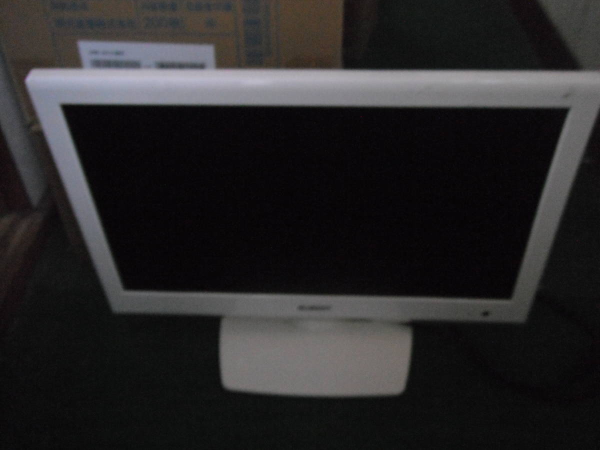○ BLUEDOT パーソナル・デジタルテレビ 液晶テレビ BTV-1800W