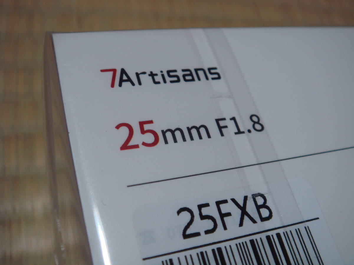 ◇未使用・未開封◇七工匠 7artisans 25FXB［フジフイルムXマウント
