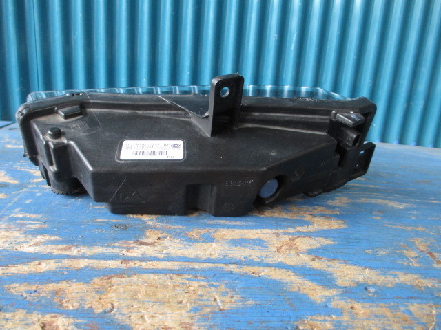 AV115　BMW　G01 G02 X3 X4　フォグランプ　右　63179492772 BMW X4 X3 Grills Honeycomb フォグランプLED化｜ベロフ製バルブでホワイト