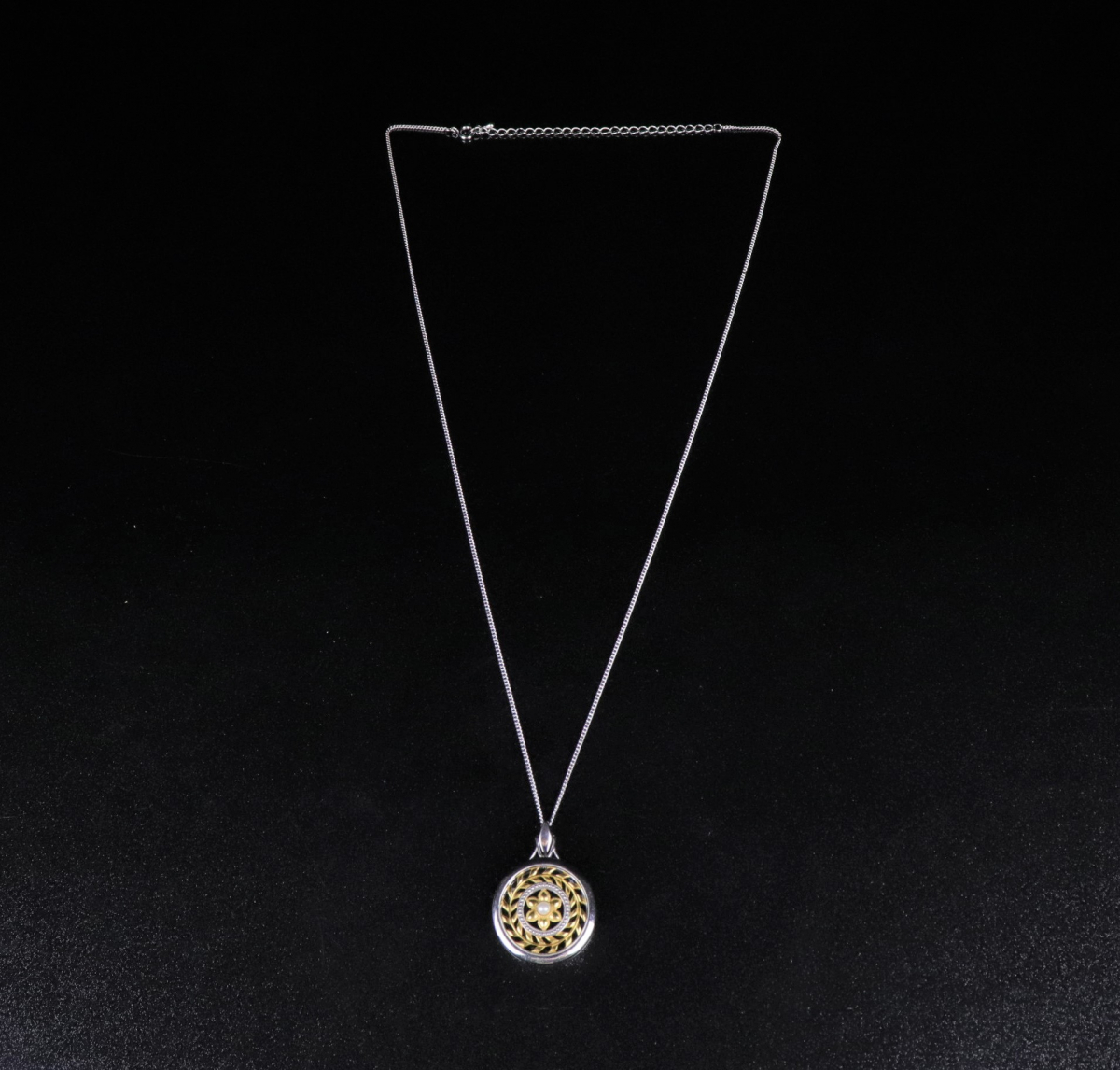 MIKIMOTO ミキモト 花柄ペンダント型 2倍拡大 ルーペ ケース付き