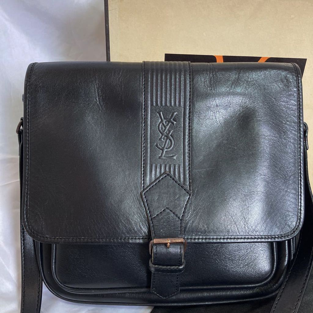Yves Saint Laurent イヴサンローラン レザーショルダーバッグ　ブラック/ ヴィンテージ /オールド Saint Yves | ザ Laurent(イヴ・サンローラン イヴ・サンローラン2026年春新色速報！完売必至の可愛すぎる名品