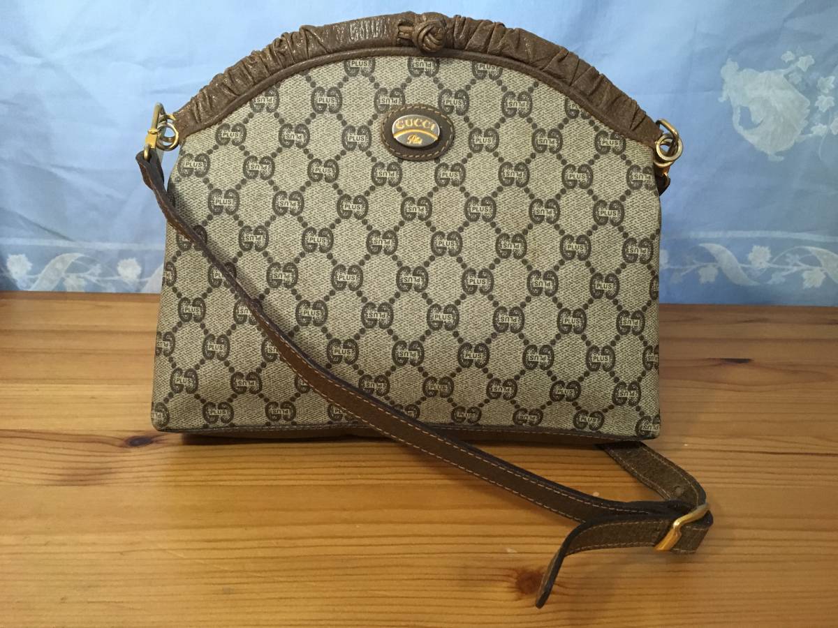 GUCCI PLUS グッチ プラス OLD オールドグッチ GGプラス ショルダーバッグ ヴィンテージ ビンテージ ハイブランド 鞄 レトロ 0529-01