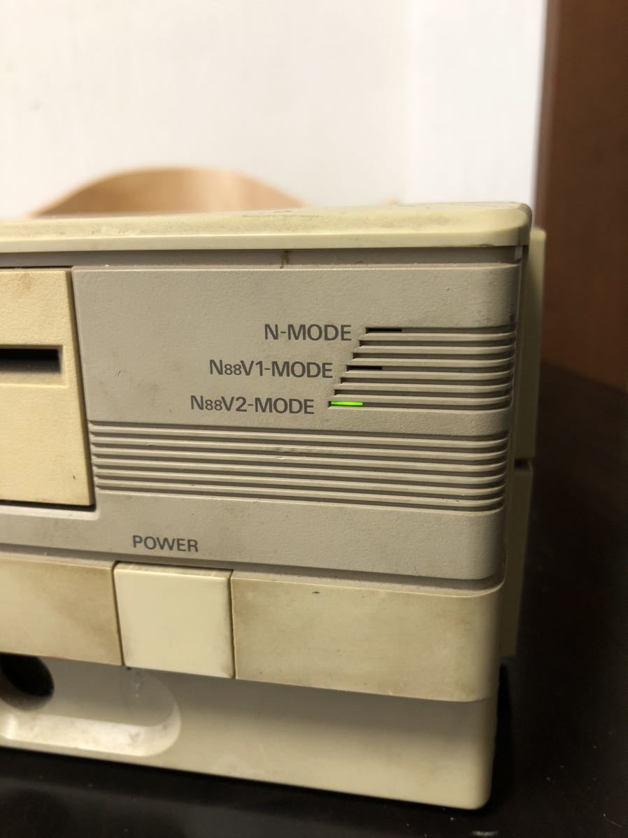 NEC PC-8801mkIISR 本体のみ 動作品 NEC PC-8801 本体のみ レトロPC mkII PC-8801mkIISR PC88 日本