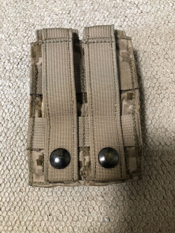 Eagle AOR1 FBピストルポーチ 白パル Dタグ LBT Eagle AOR1 FBピストル
