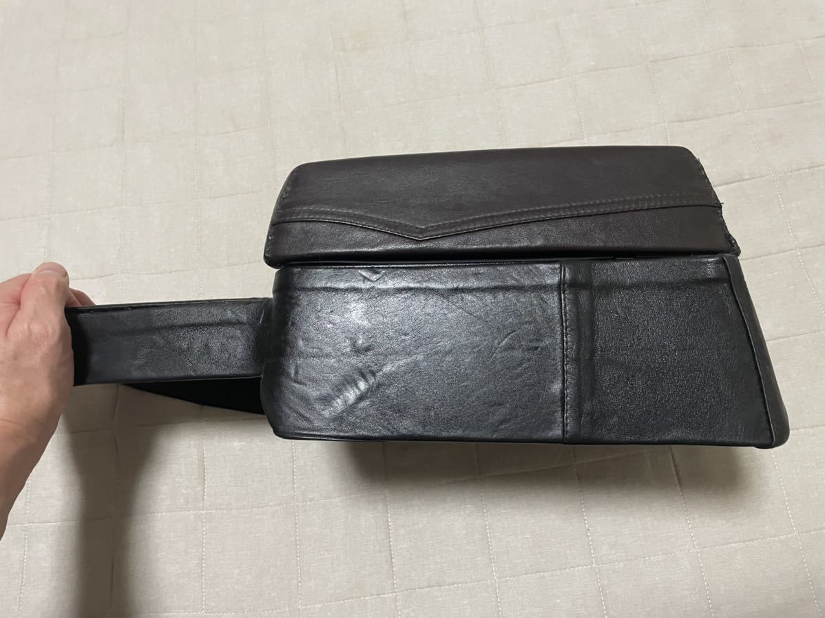FC3S後期用純正オプション肘掛け（レザー加工品）と中古スイッチパネル、おまけ2つ中古品