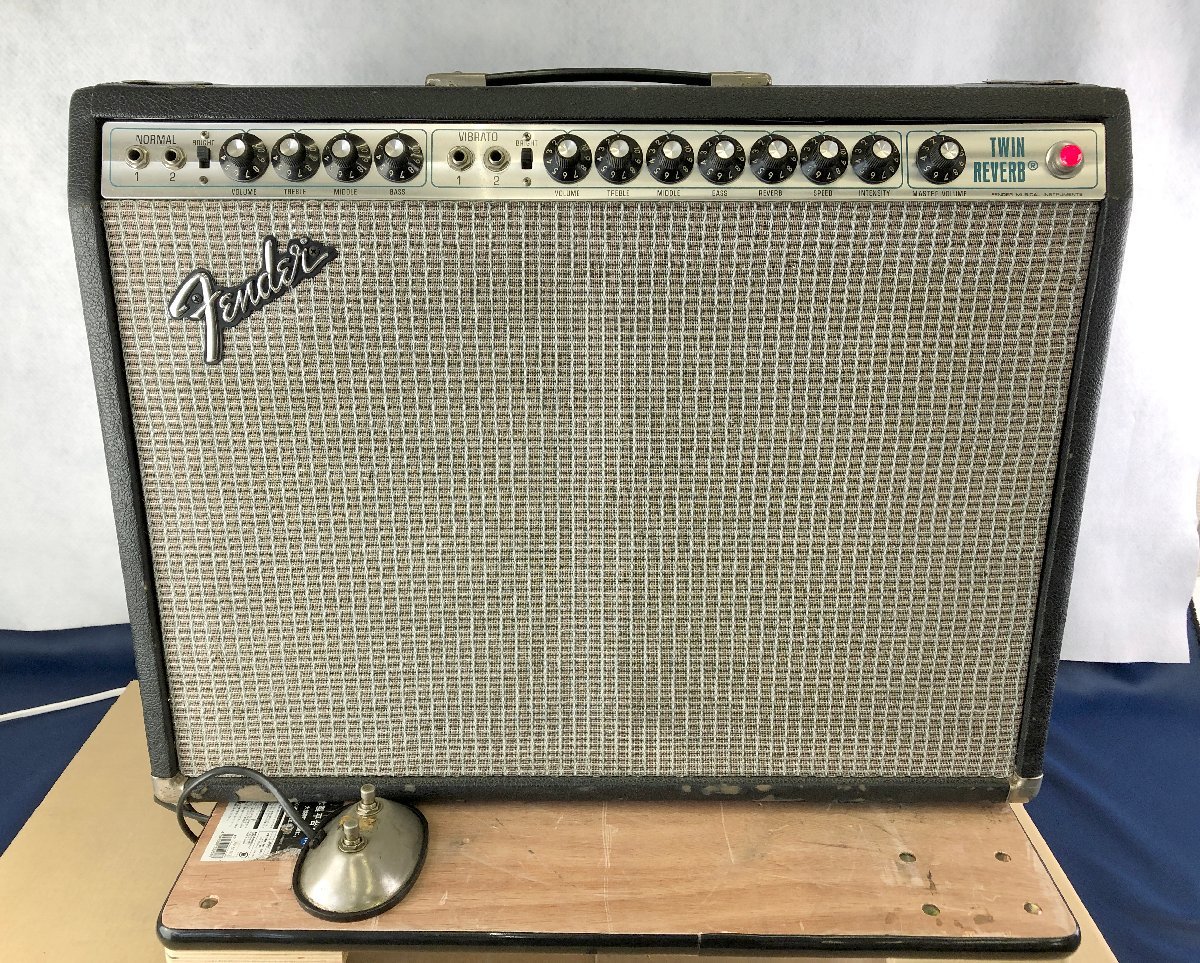 【定番人気，人気セール】 ジャンク品 真空管ギターアンプ TWIN REVERB Fender フェンダー(フェンダー)｜売買されたオークション情報、yahooの商品情報をアーカイブ公開 - オークファン ギターアンプ