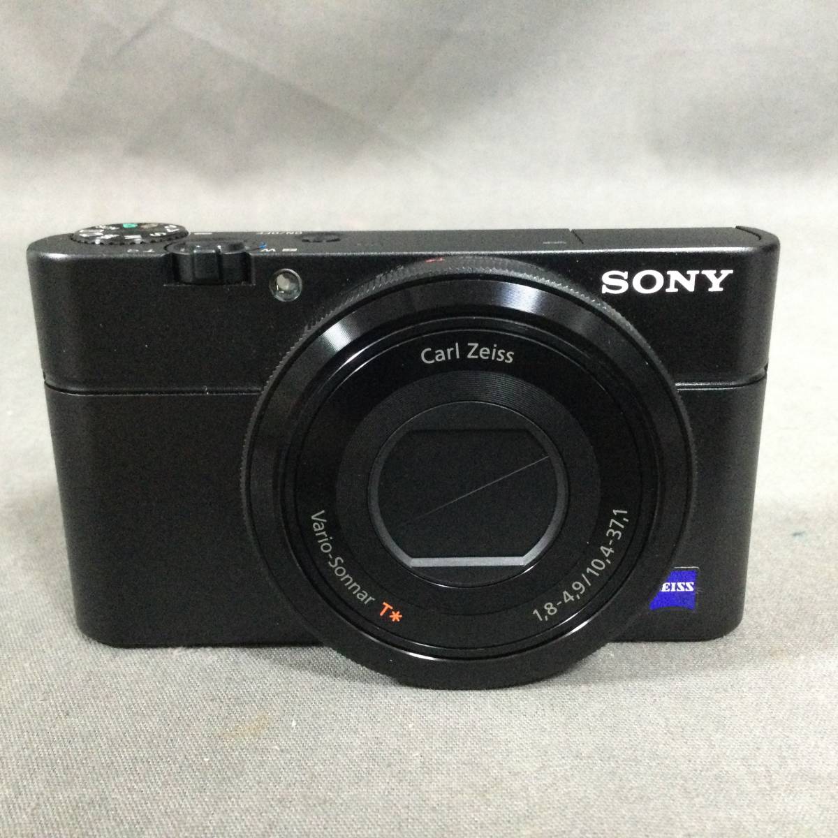 Sony Digital Camera com : Cybershot with 7.2MP 3x 8.1MP DSCW55 