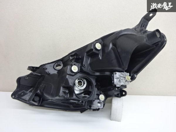 トヨタ 純正 NSP130 ヴィッツ 中期 LED ヘッドライト ランプ ユニット