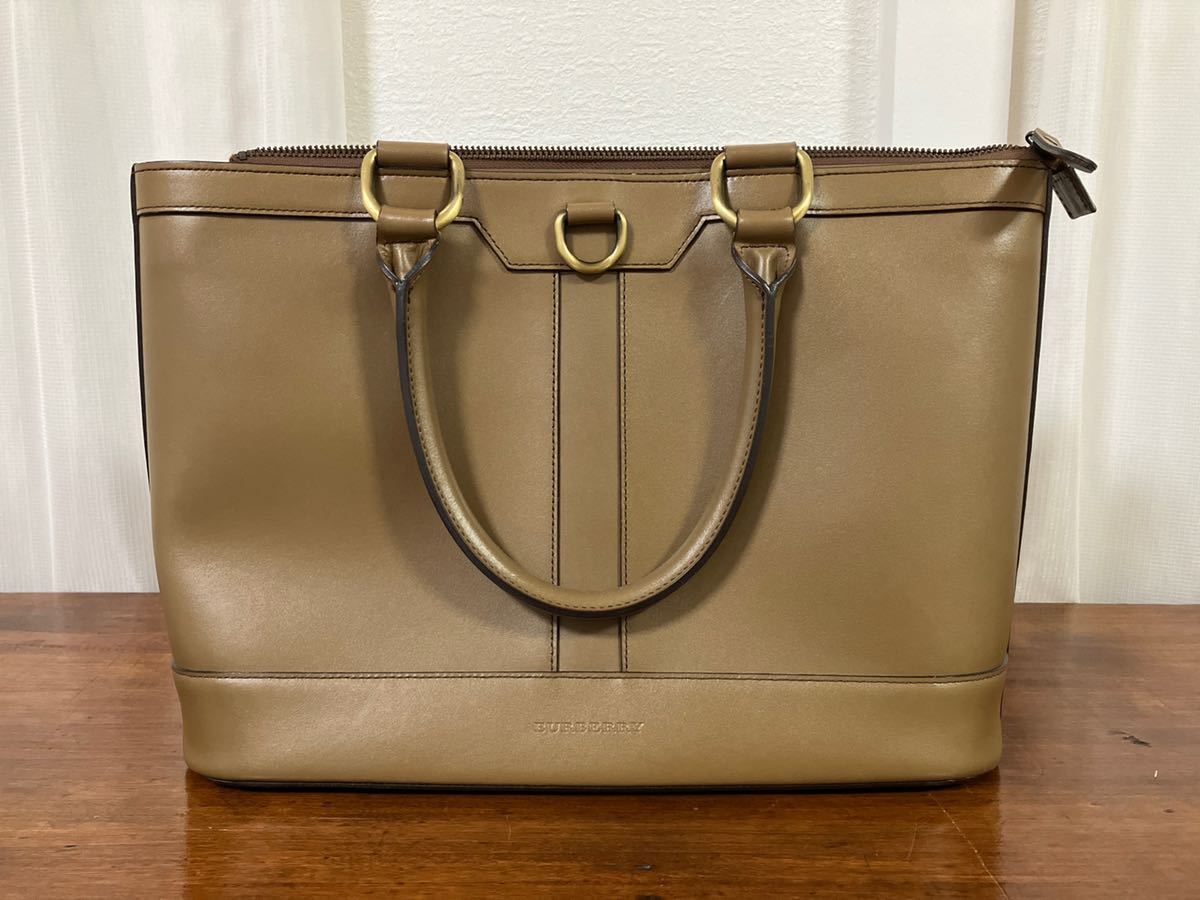 バーバリー ビジネスバッグ BURBERRY レザー ブリーフケース 美品 