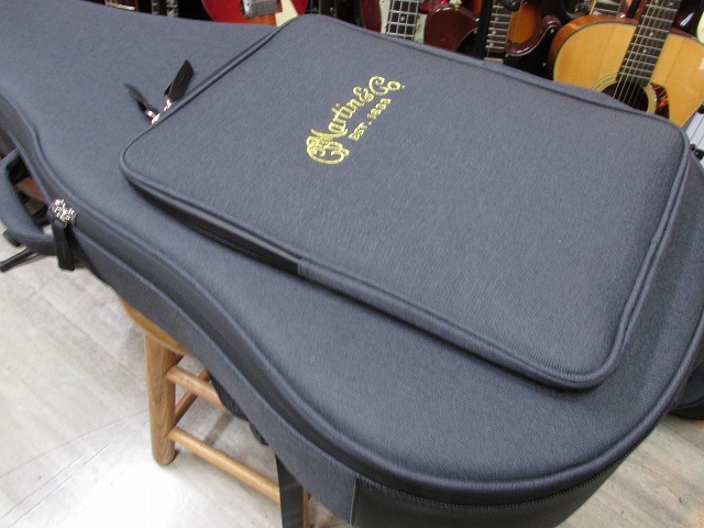 Martin OOO-28 2007年製　ケース付き MARTIN 純正ケース GIG BAG 専用GIGケース マーティン アコギ ギター