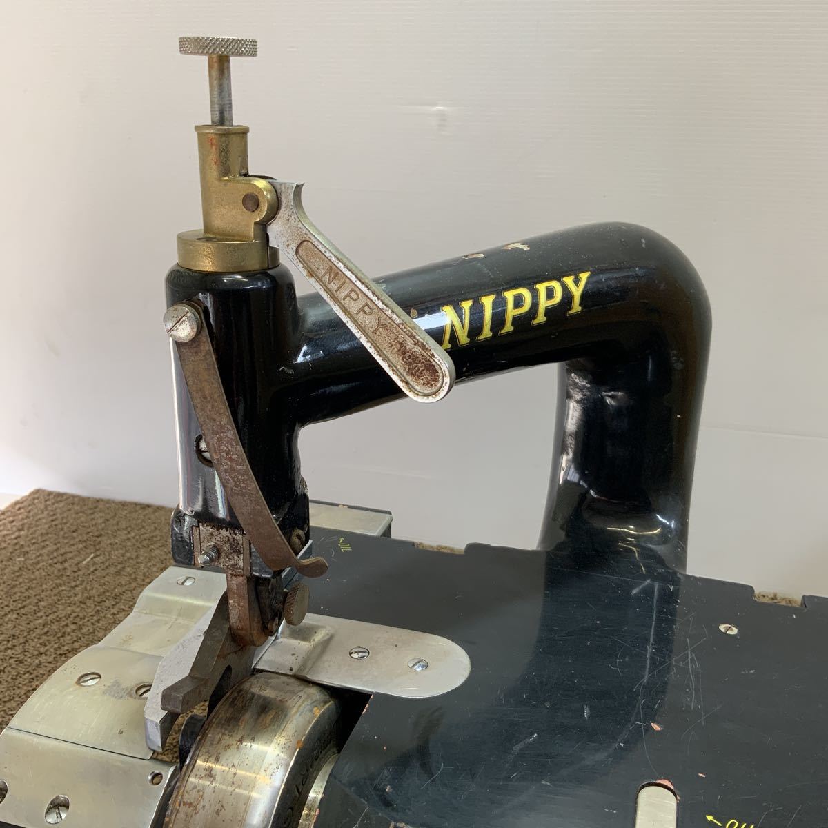 革漉き機 NIPPY 革漉機 NP-1 ニッピ - 100V 普及型 NP1 Yahoo!オークション