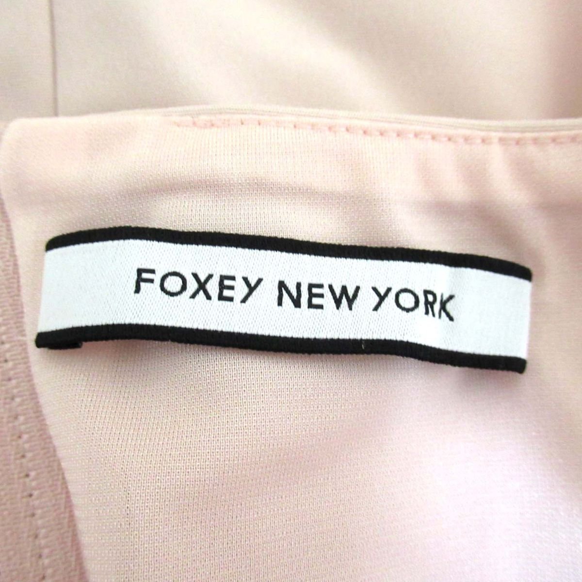 クリーニング済 美品 FOXEY フォクシー ひざ丈 ギャザーデザイン クリーニング済 美品 FOXEY フォクシー ひざ丈 ギャザーデザイン