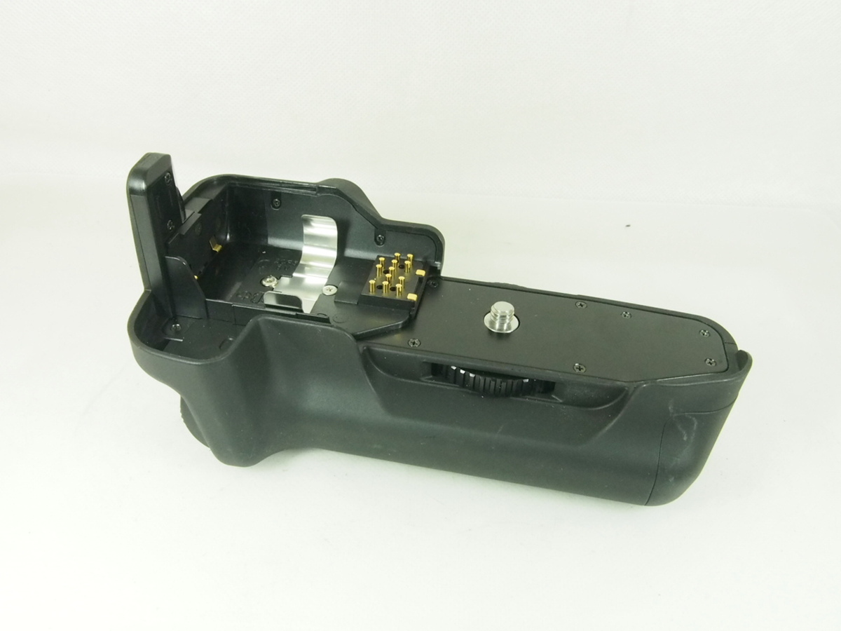 低価，お得 B205291 コンタックス バッテリーホルダー P-9(コンタックス)｜売買されたオークション情報、yahooの商品情報をアーカイブ公開 - オークファン オートフォーカス