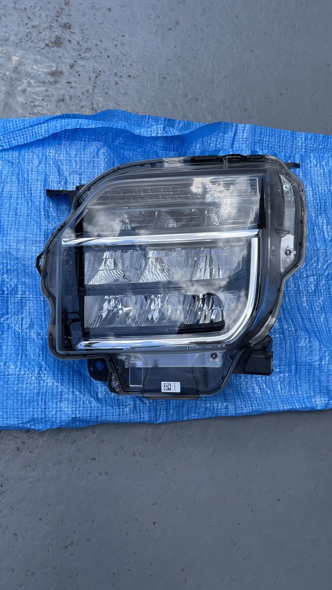 28 綺麗 ホンダ N-WGN JH3 左 純正 LEDヘッドライト W4834 ご覧