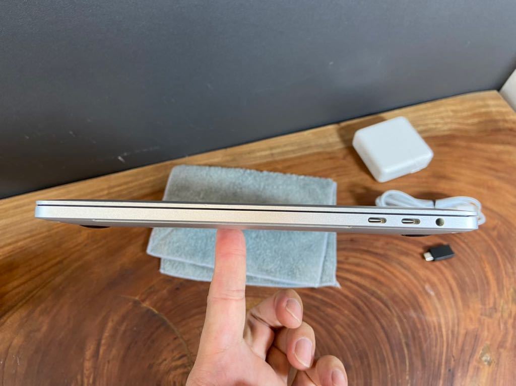 極美品充放電2回」Apple MacBook PRO Retina 13inch 2018/CPUi5 2.3GHZ