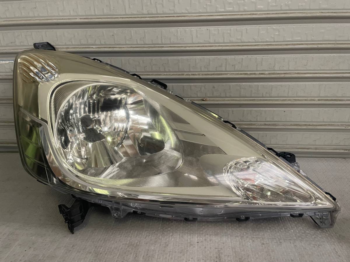 フィットシャトル ヘッドライト LED | HID仕様対応 HID→LED化 D2R