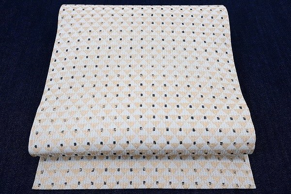 【着物フィ】美品/袋帯/4m62.5cm/ベージュ/金彩加工/うろこ紋様/仕立て上がり/華やか/フォーマル/可愛い/お洒落/正絹/11566