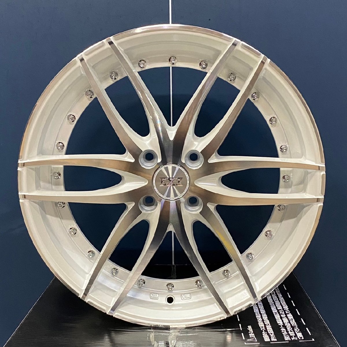 EXE 17 WH/POL】展示品 軽自動車にオススメ ゼロブレイク エグゼ 17 