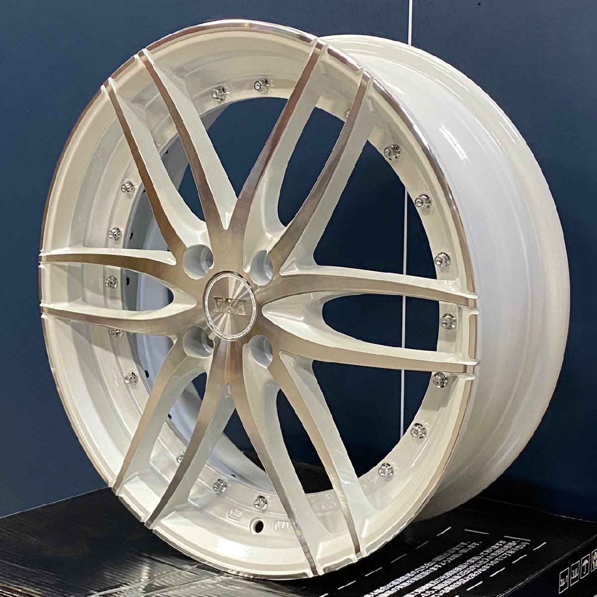 EXE 17 WH/POL】展示品 軽自動車にオススメ ゼロブレイク エグゼ 17 EXE 17 WH/POL】展示品 軽自動車にオススメ ゼロブレイク エグゼ 17