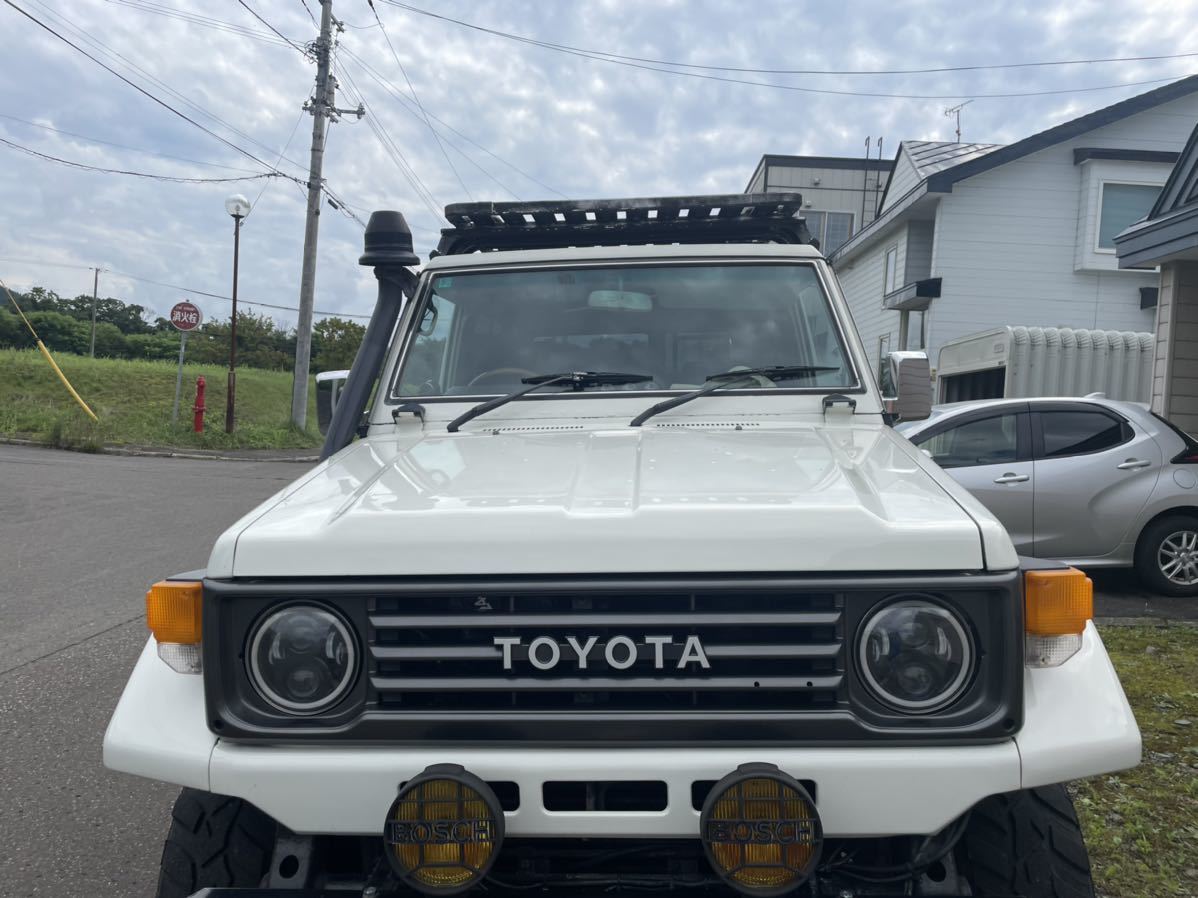 ランドクルーザー 70系　TOYOTAロゴグリル　美品