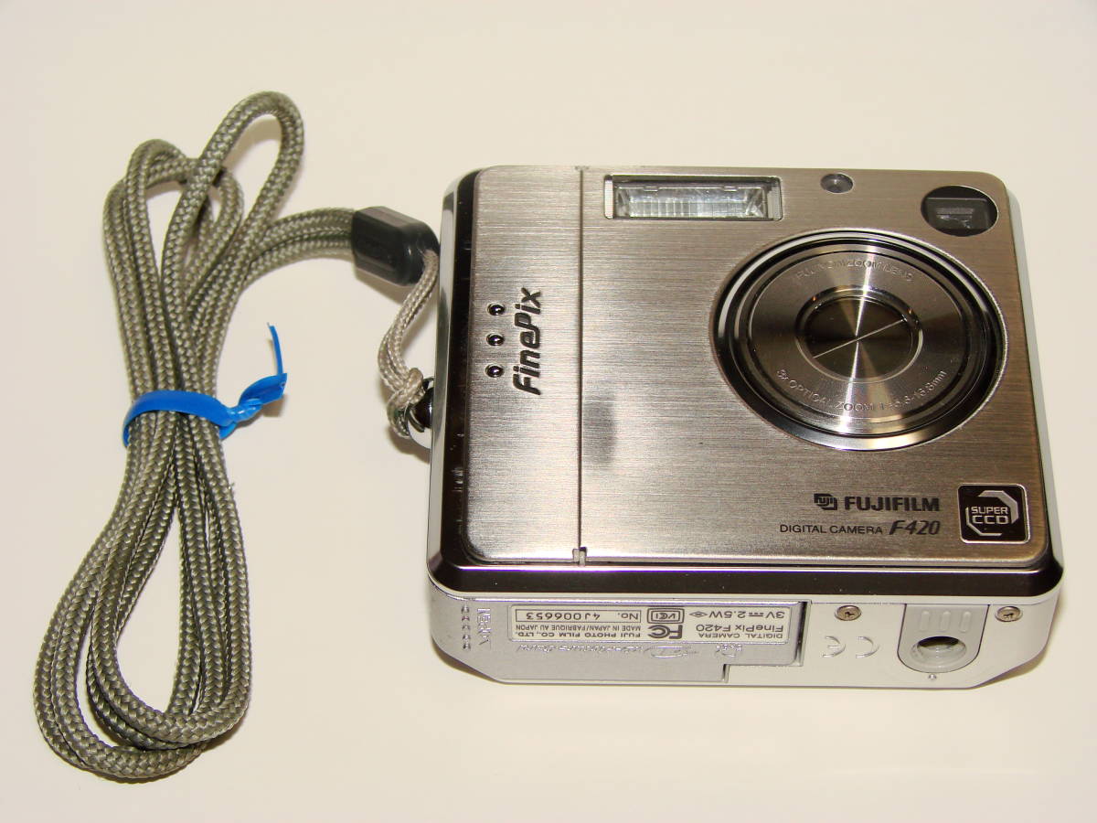 FUJIFILM FinePix F420 中古品！ F420 FinePix FUJIFILM コンパクト