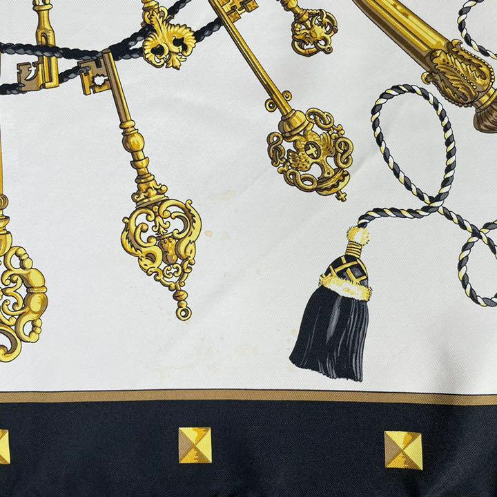1円 スタート Hermes エルメス スカーフ カレ 総柄 鍵 キー シルク 100