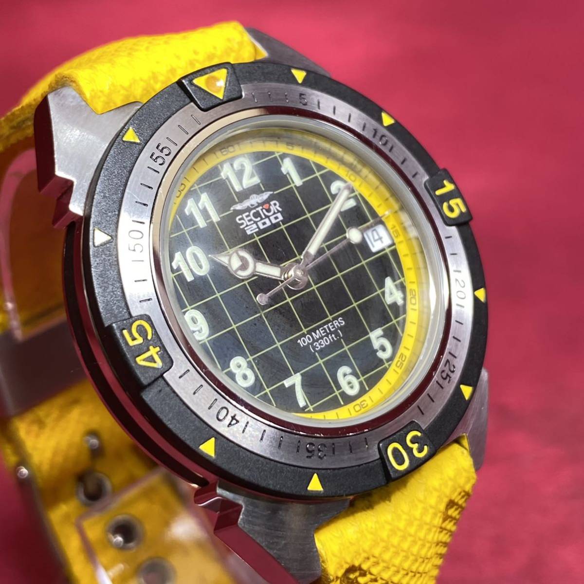 ○【YH-2148】中古稼働品 SECTOR セクター 200シリーズ QZ クォーツ 