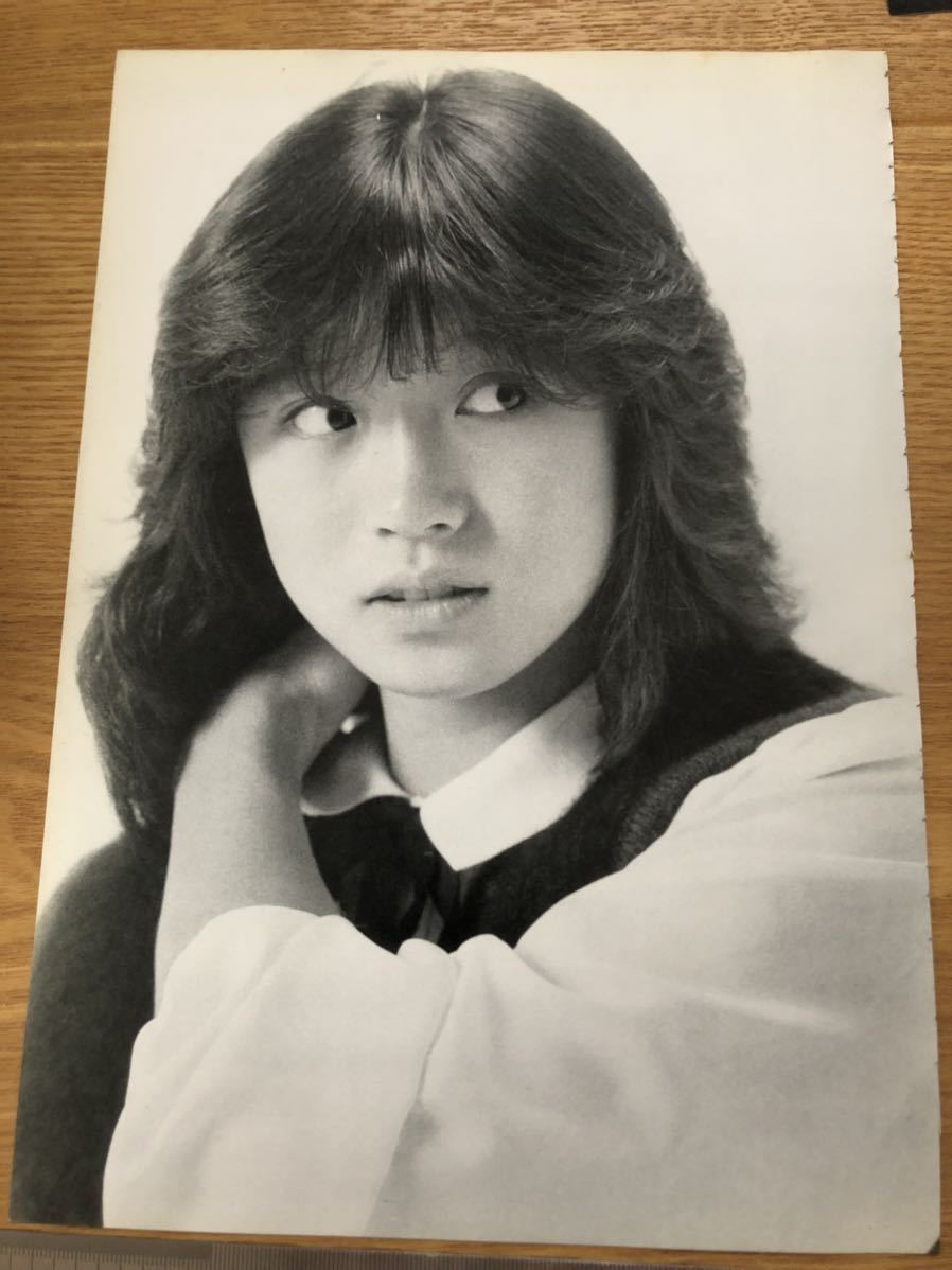 中森明菜切り抜き②☆昭和アイドル 1980年代アイドル 昭和レトロ 額装
