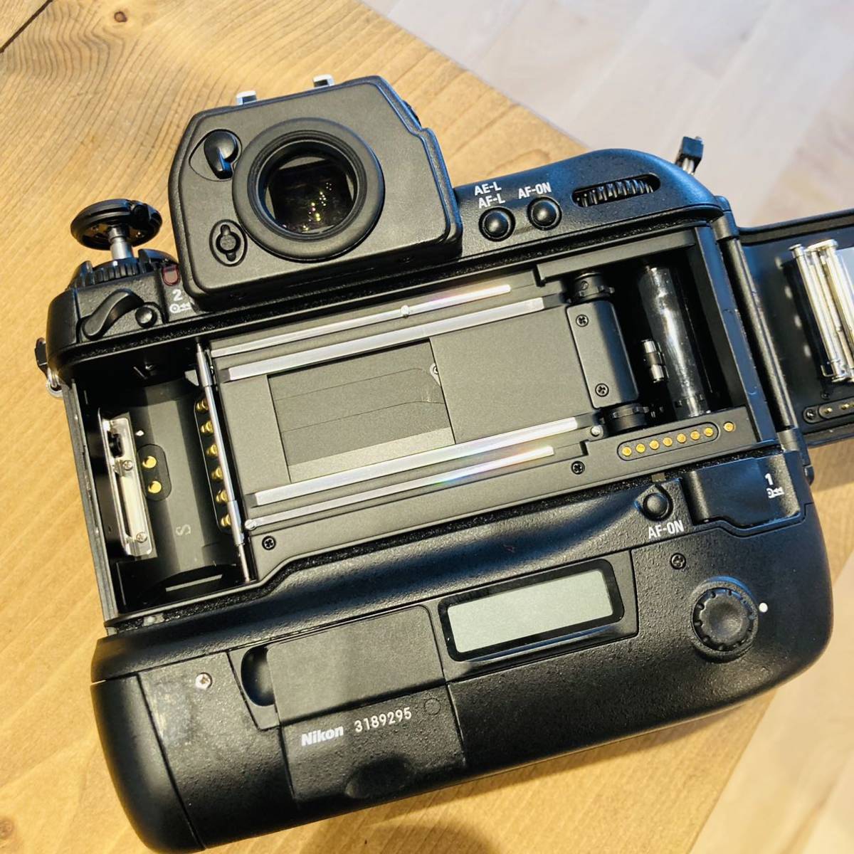 Nikon F5 ボディ_4