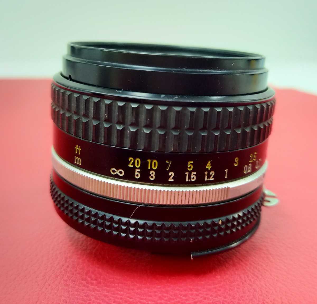 □A Nikon NIKKOR 50mm F1.4 単焦点レンズ 付属品 カメラレンズ ニコン
