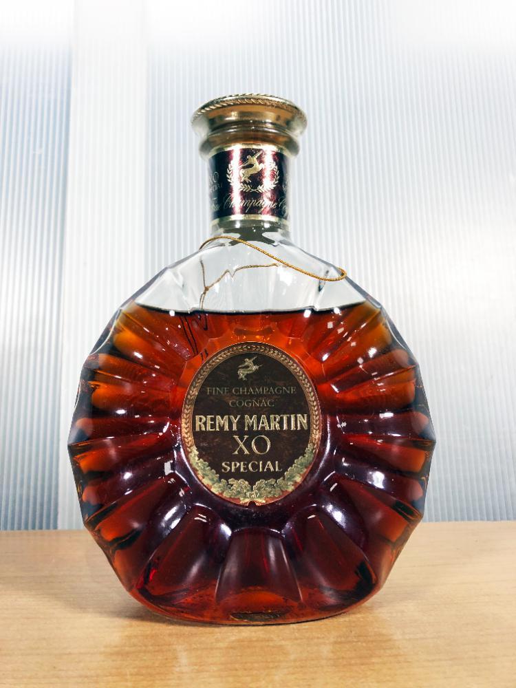 飲料・酒 REMY MARTIN XO 700mL SPECIAL コニャック ブランデー