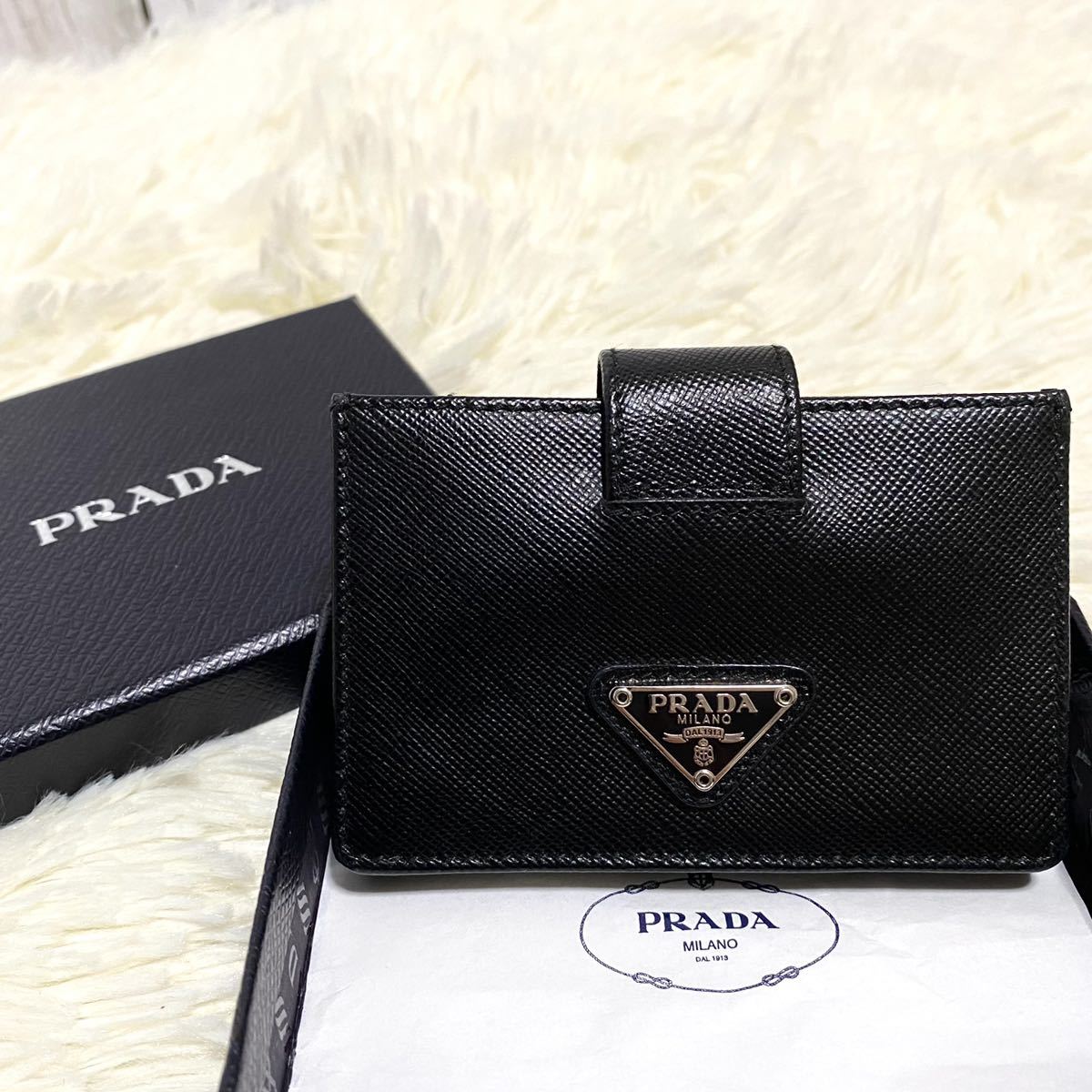 お得，新作】 【極美品】PRADA プラダ カードケース アコーディオン