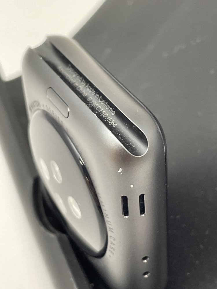 Apple Watch 42mm スペースグレイ U248動作確認済 GPS Series3 - (日本) SE Ultra 3、登場 Series 整備済み品Apple Watchの選び方 あなたの健やかな毎日をウォッチする究極の方法。｜au
